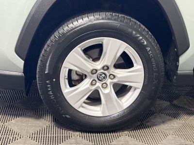 2019 Toyota RAV4 Hybrid XLE