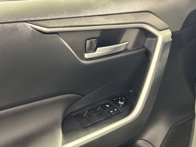 2019 Toyota RAV4 Hybrid XLE