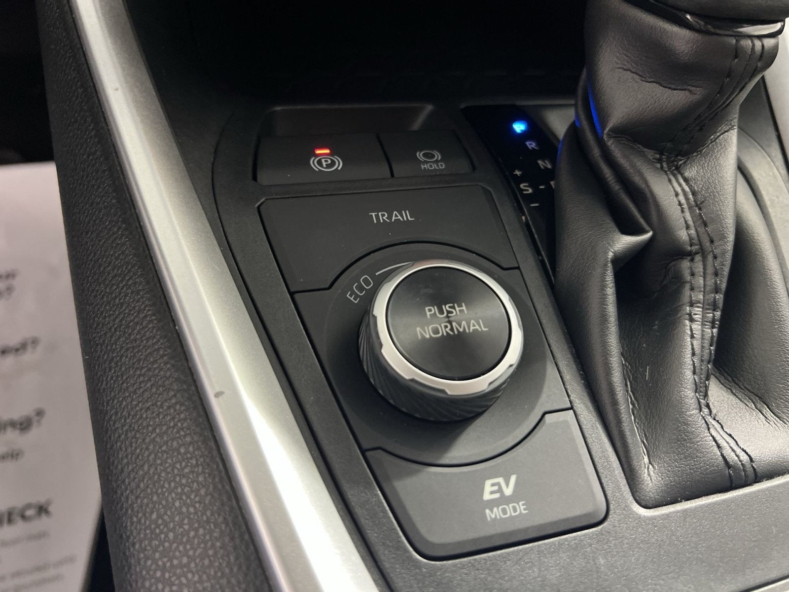 2019 Toyota RAV4 Hybrid XLE