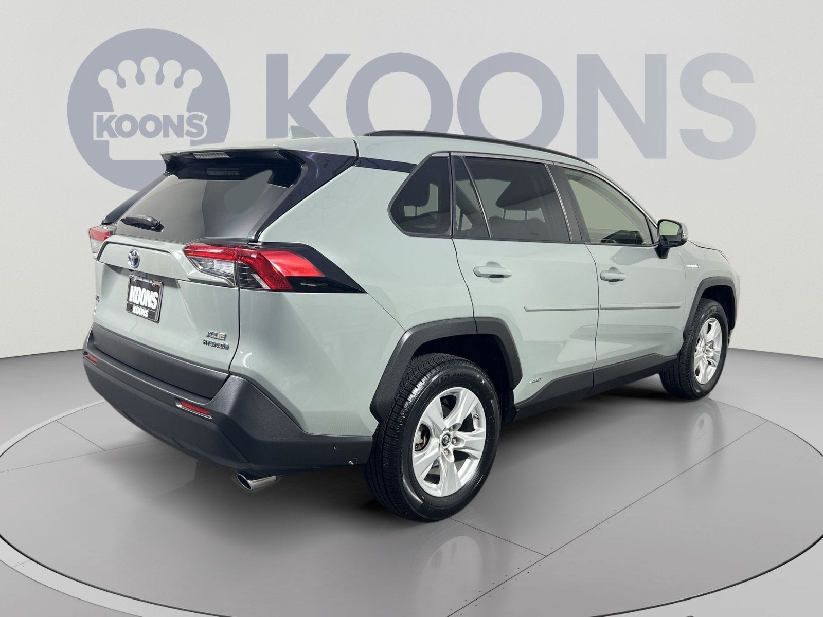 2019 Toyota RAV4 Hybrid XLE
