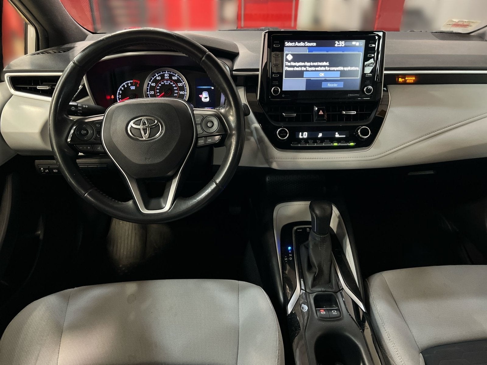 2020 Toyota Corolla Hatchback SE