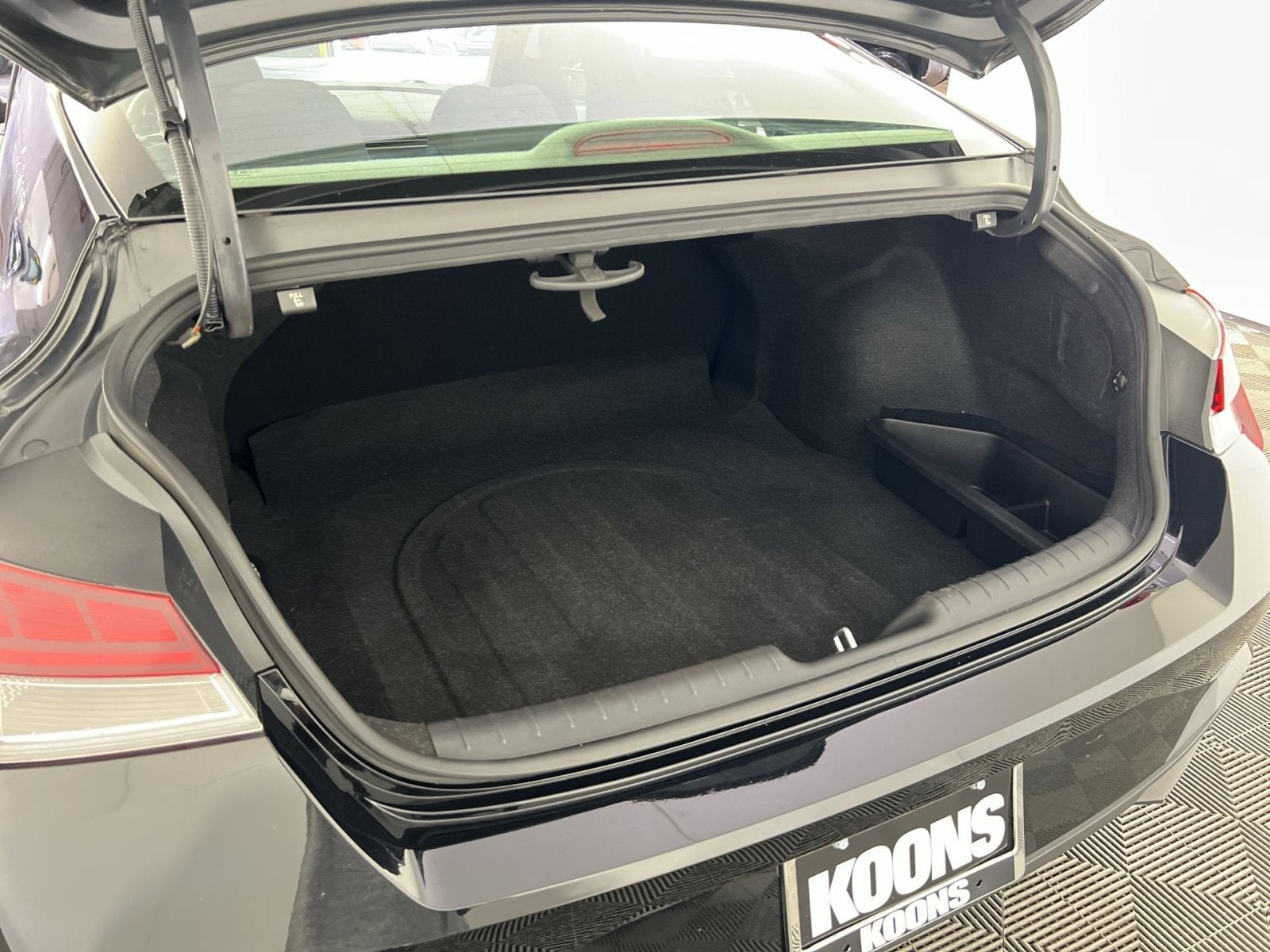 2023 Hyundai Elantra Hybrid Blue
