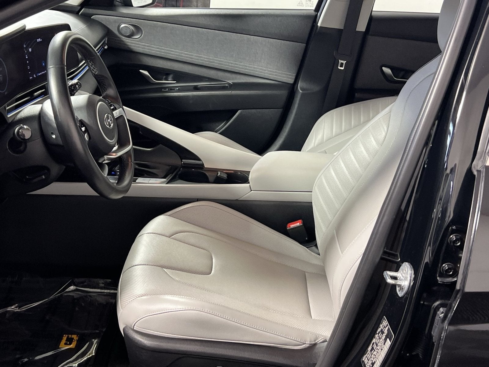 2022 Hyundai Elantra Hybrid Limited