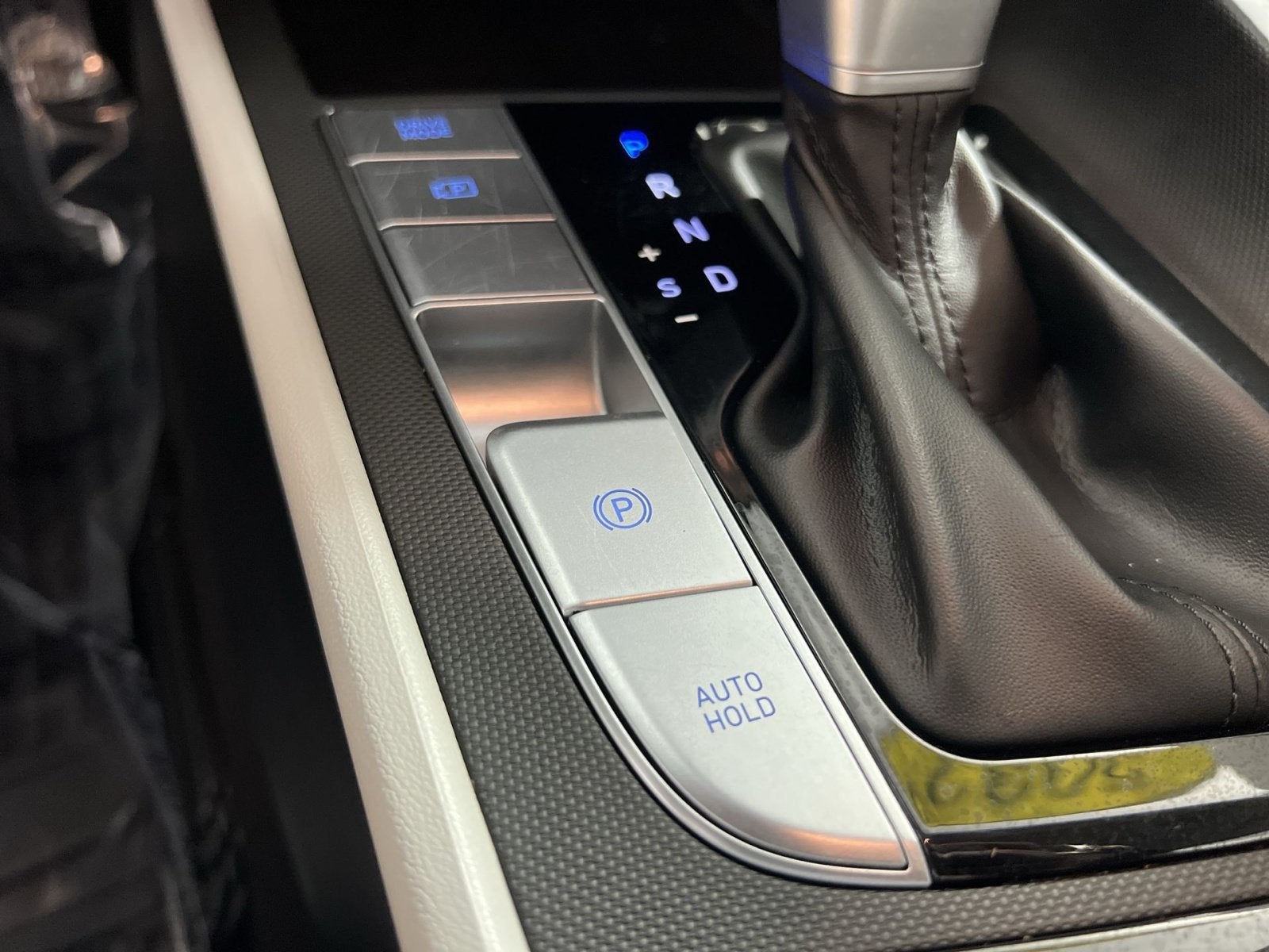 2022 Hyundai Elantra Hybrid Limited