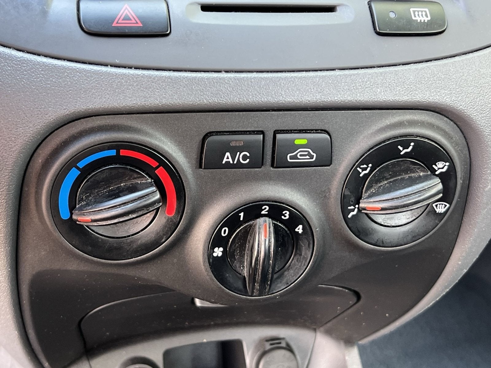 2009 Kia Rio Base