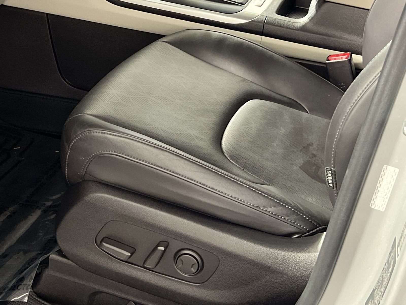 2022 Kia Carnival LXS