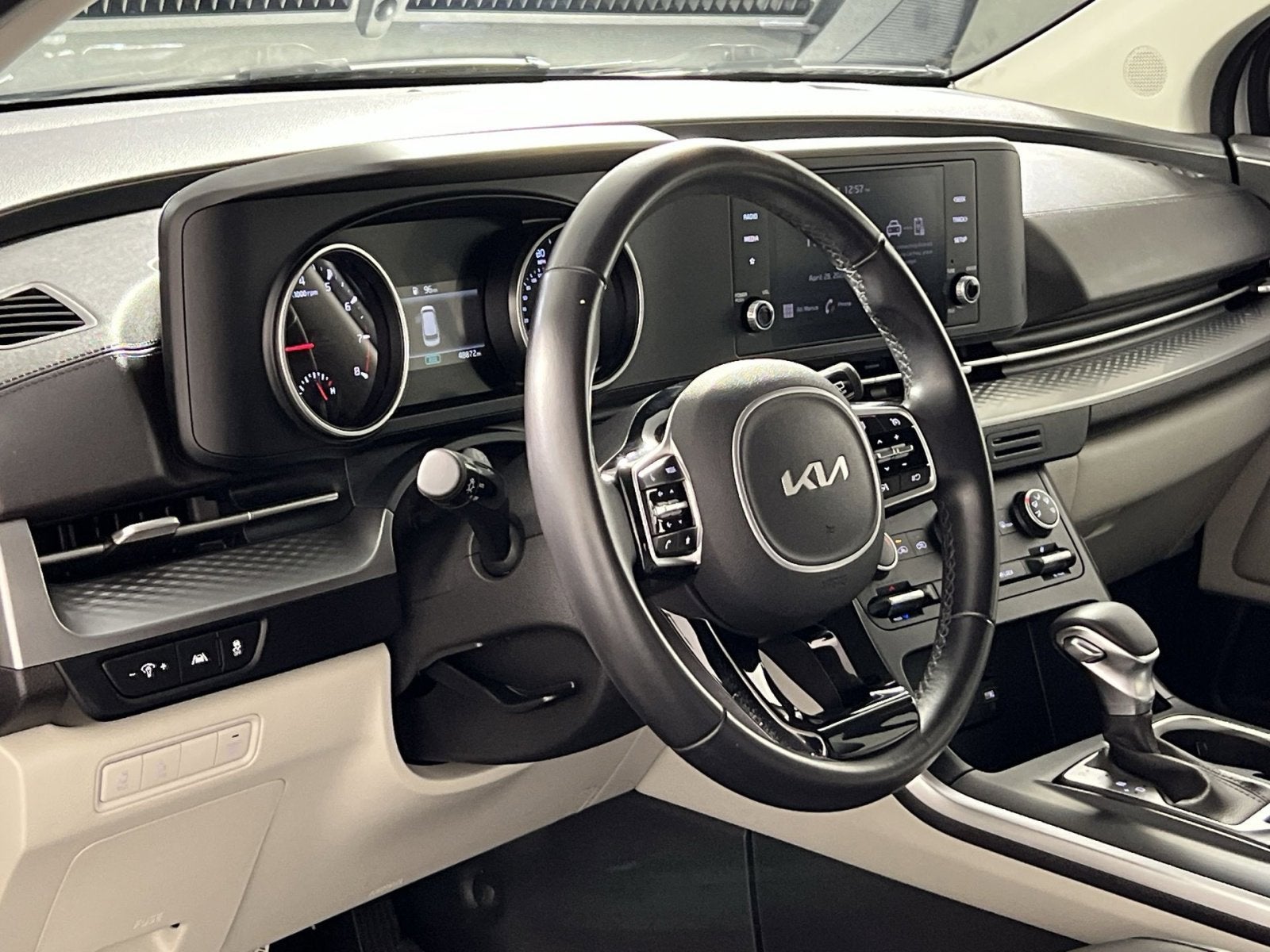2022 Kia Carnival LXS