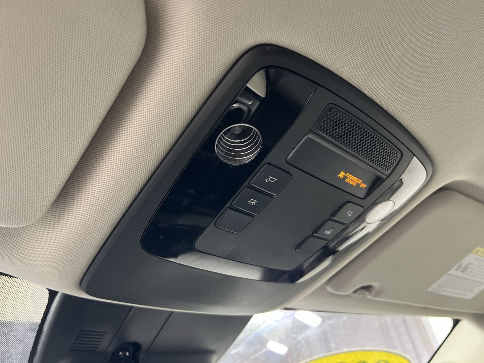 2022 Kia Carnival LXS