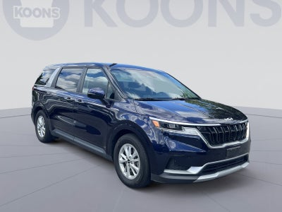 2024 Kia Carnival LX