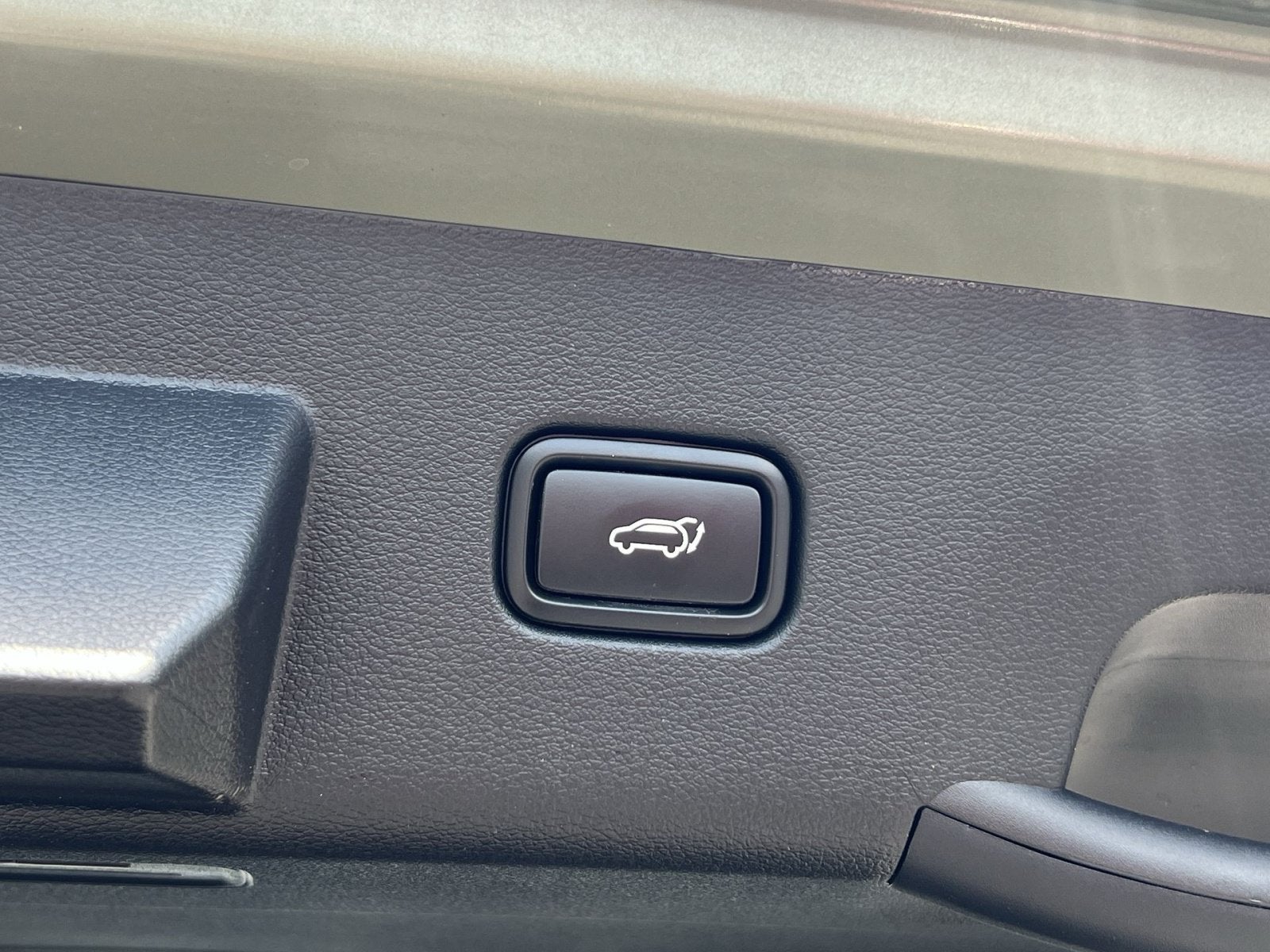 2023 Kia Sportage Plug-In Hybrid X-Line