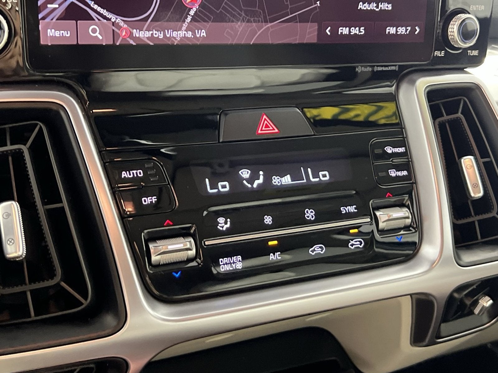 2023 Kia Sorento Hybrid EX
