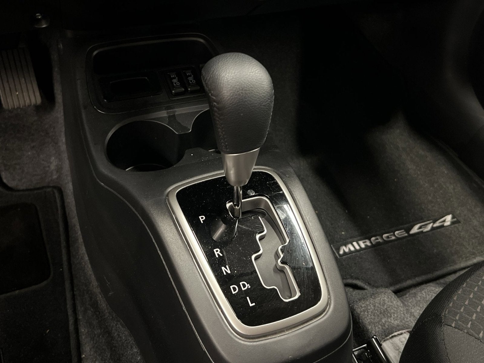 2024 Mitsubishi Mirage G4 SE
