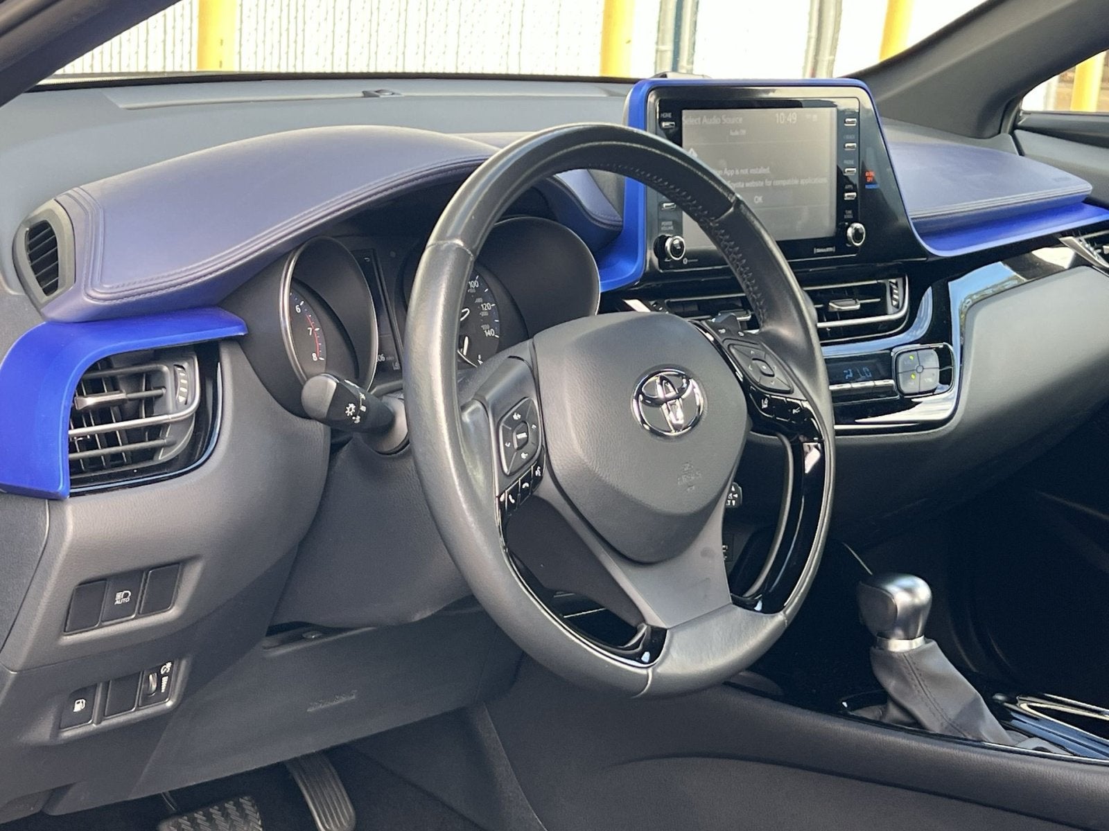 2021 Toyota C-HR XLE