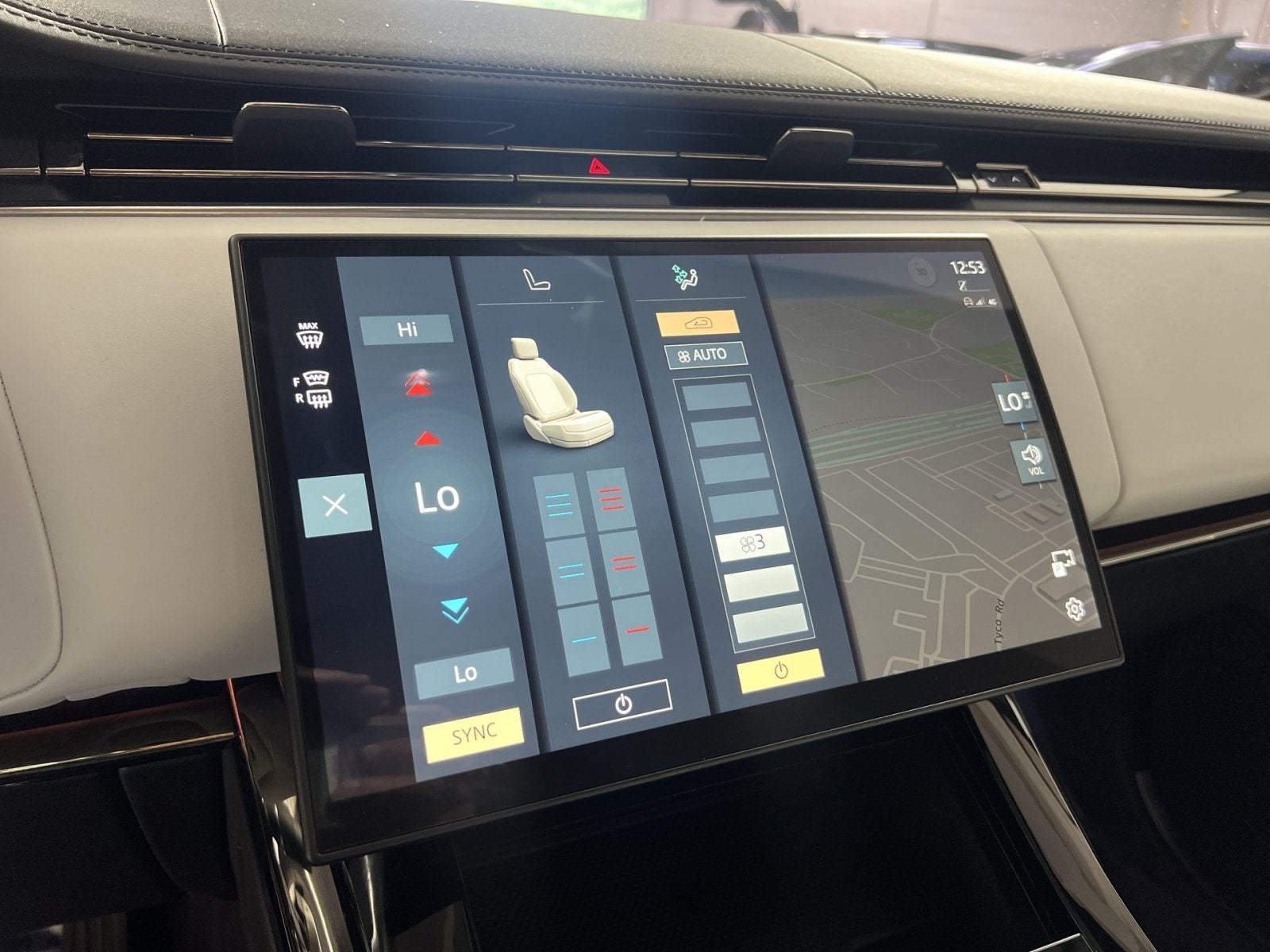 2024 Land Rover Range Rover Sport SE