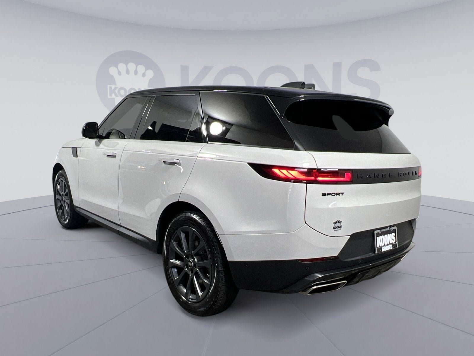 2024 Land Rover Range Rover Sport SE