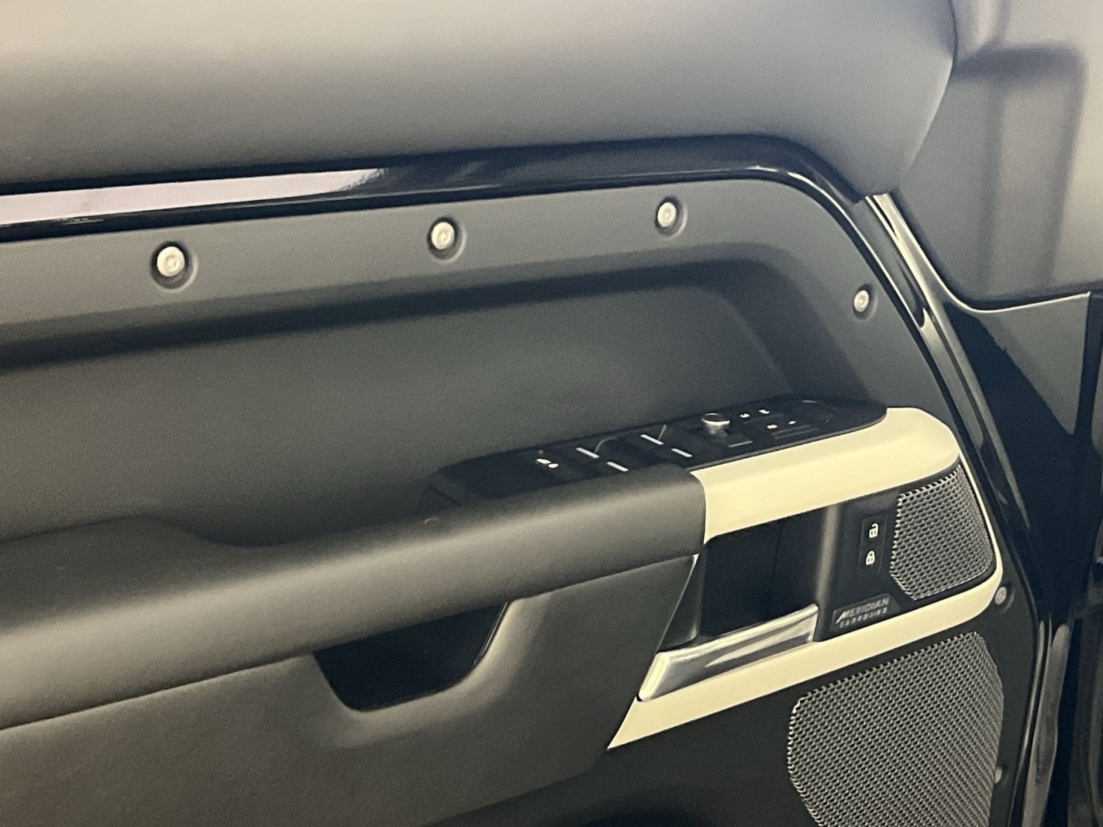 2020 Land Rover Defender 110 HSE