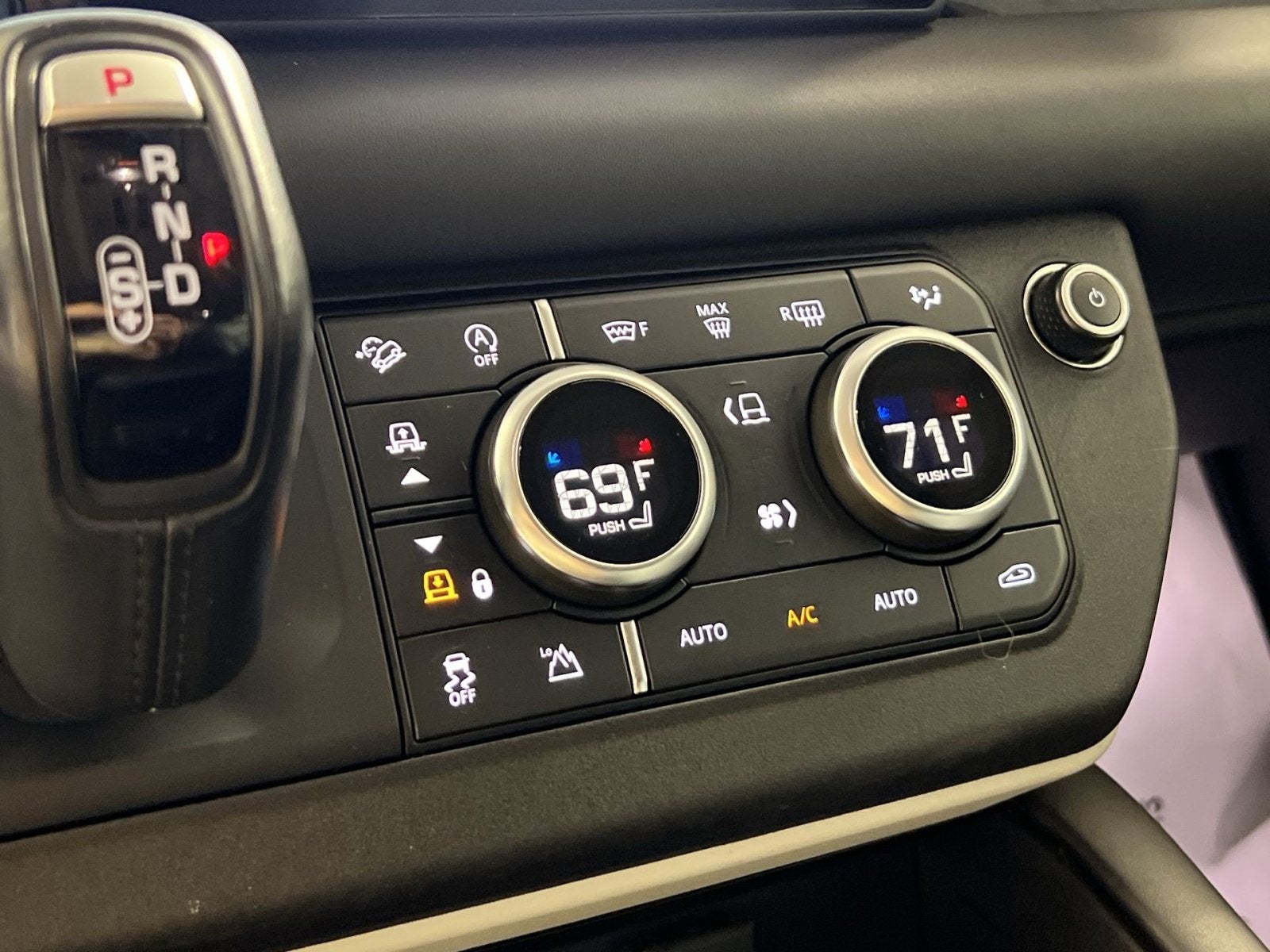 2020 Land Rover Defender 110 HSE