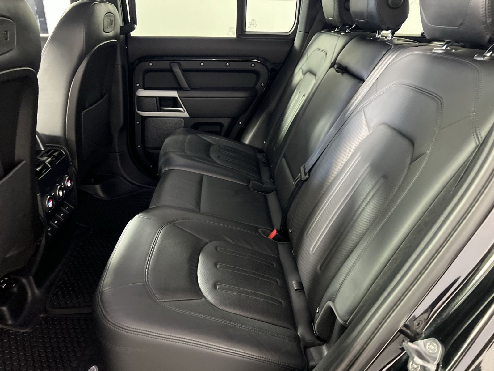 2020 Land Rover Defender 110 HSE