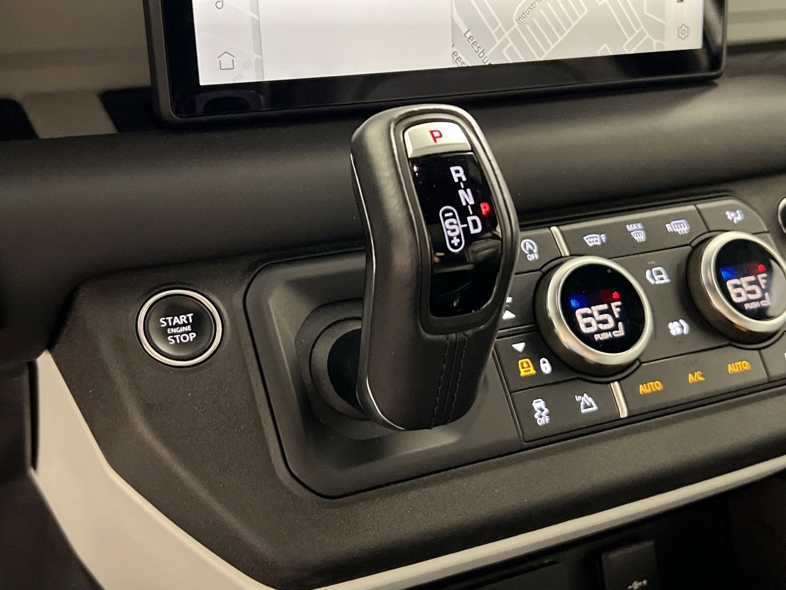 2024 Land Rover Defender 110 S