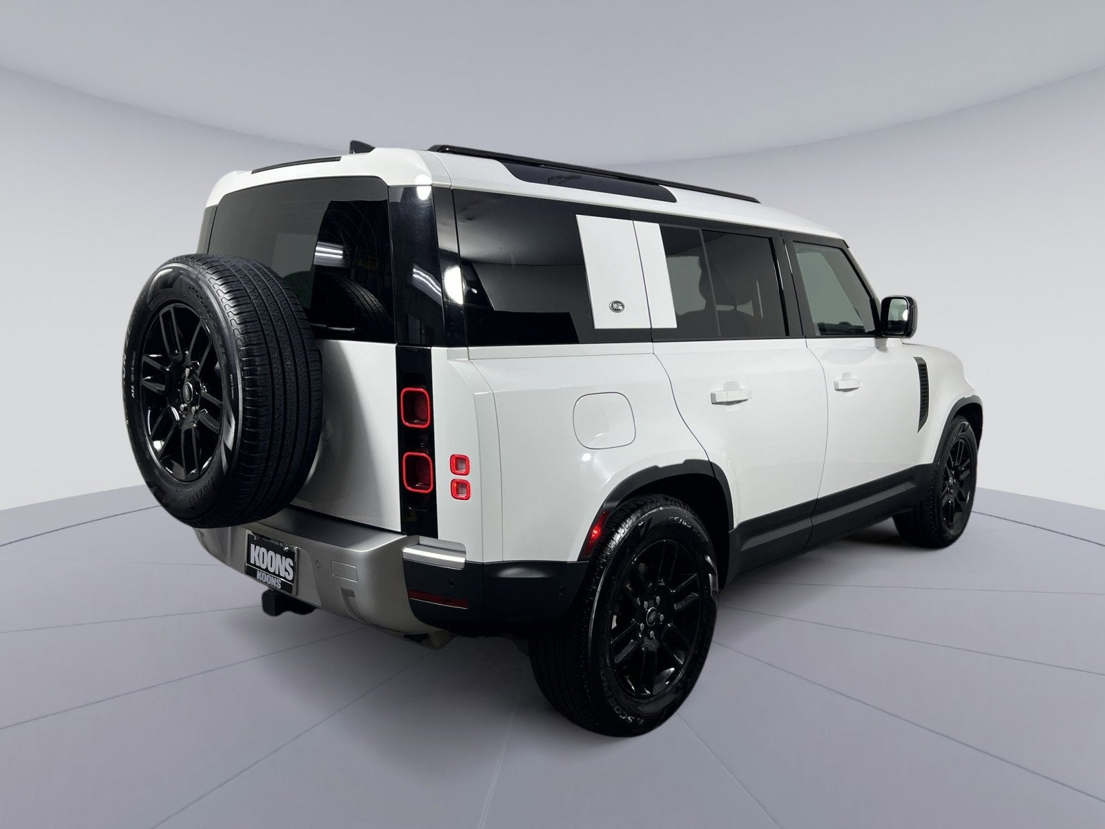 2024 Land Rover Defender 110 S