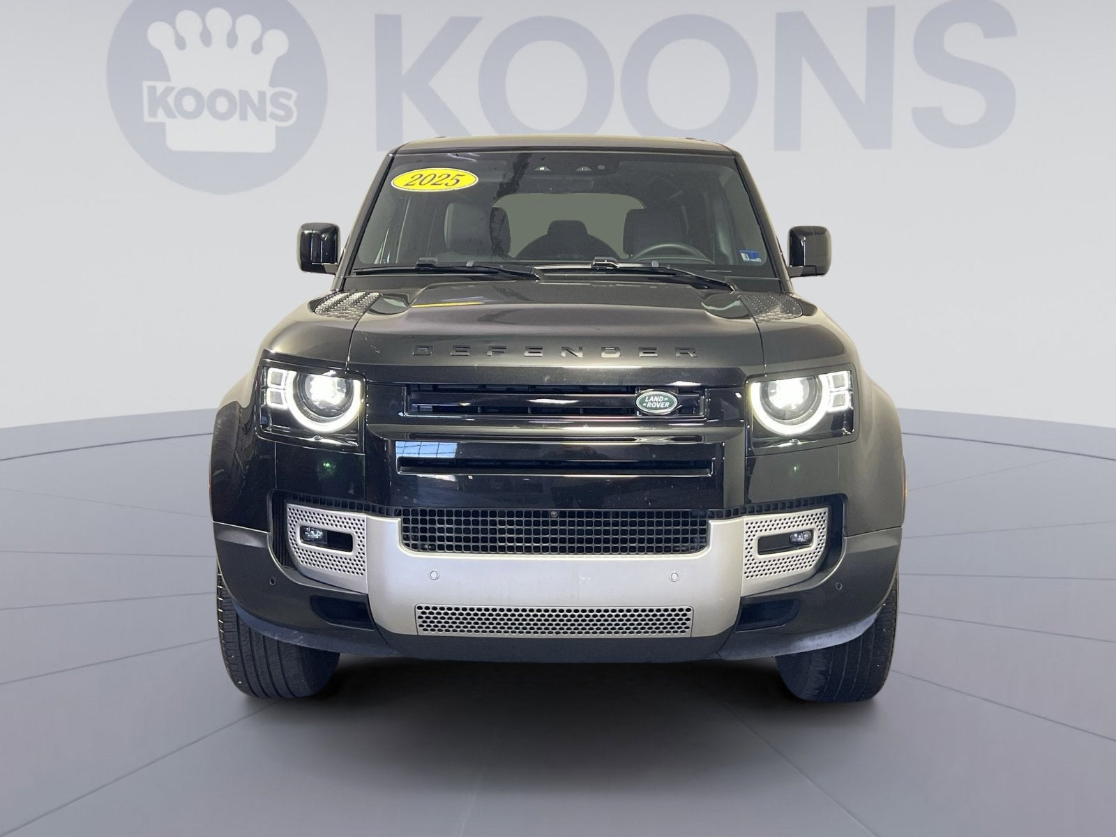 2025 Land Rover Defender 110 S