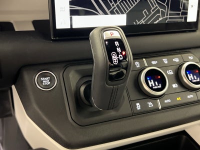 2025 Land Rover Defender 110 S