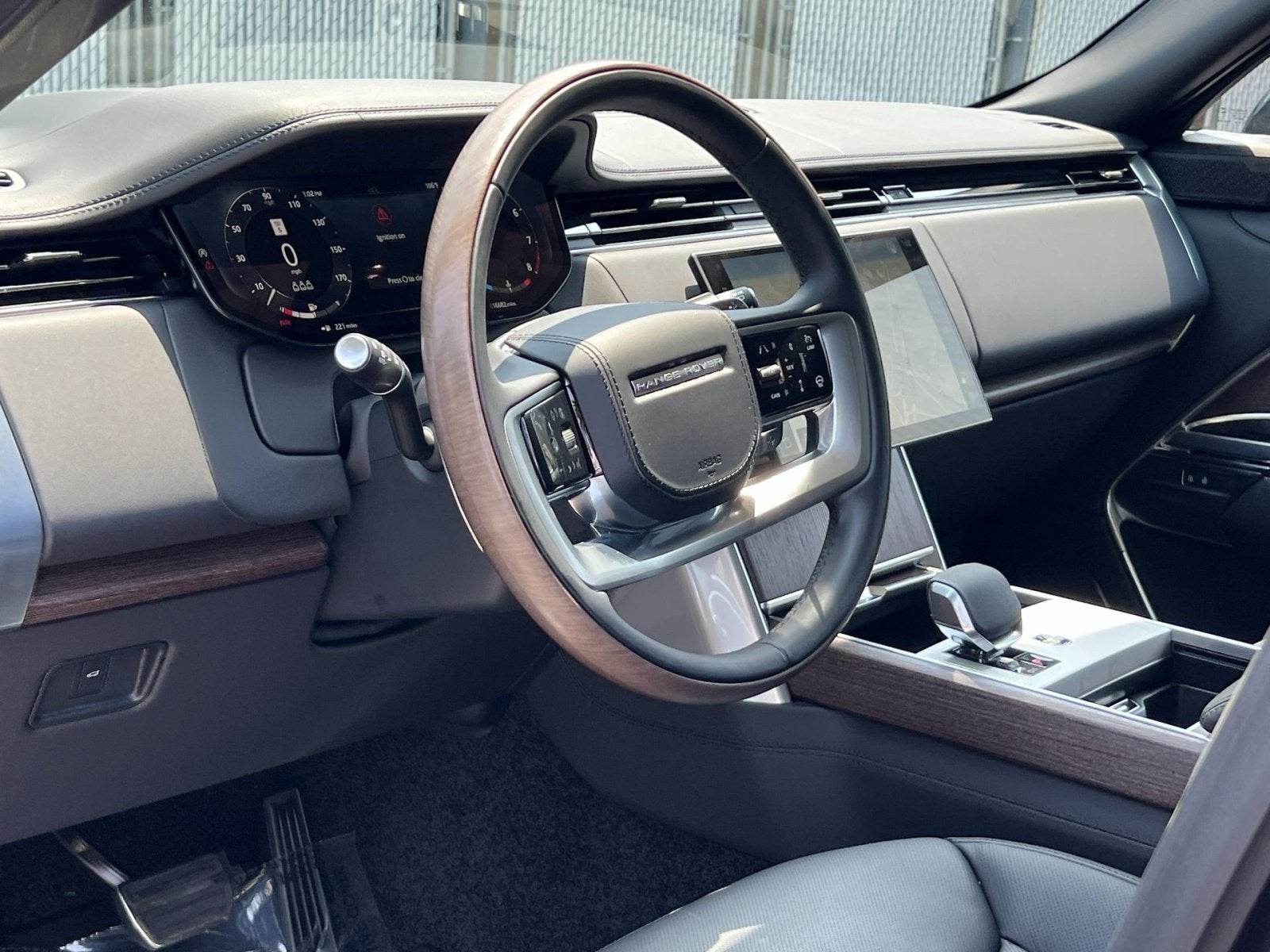 2025 Land Rover Range Rover Autobiography