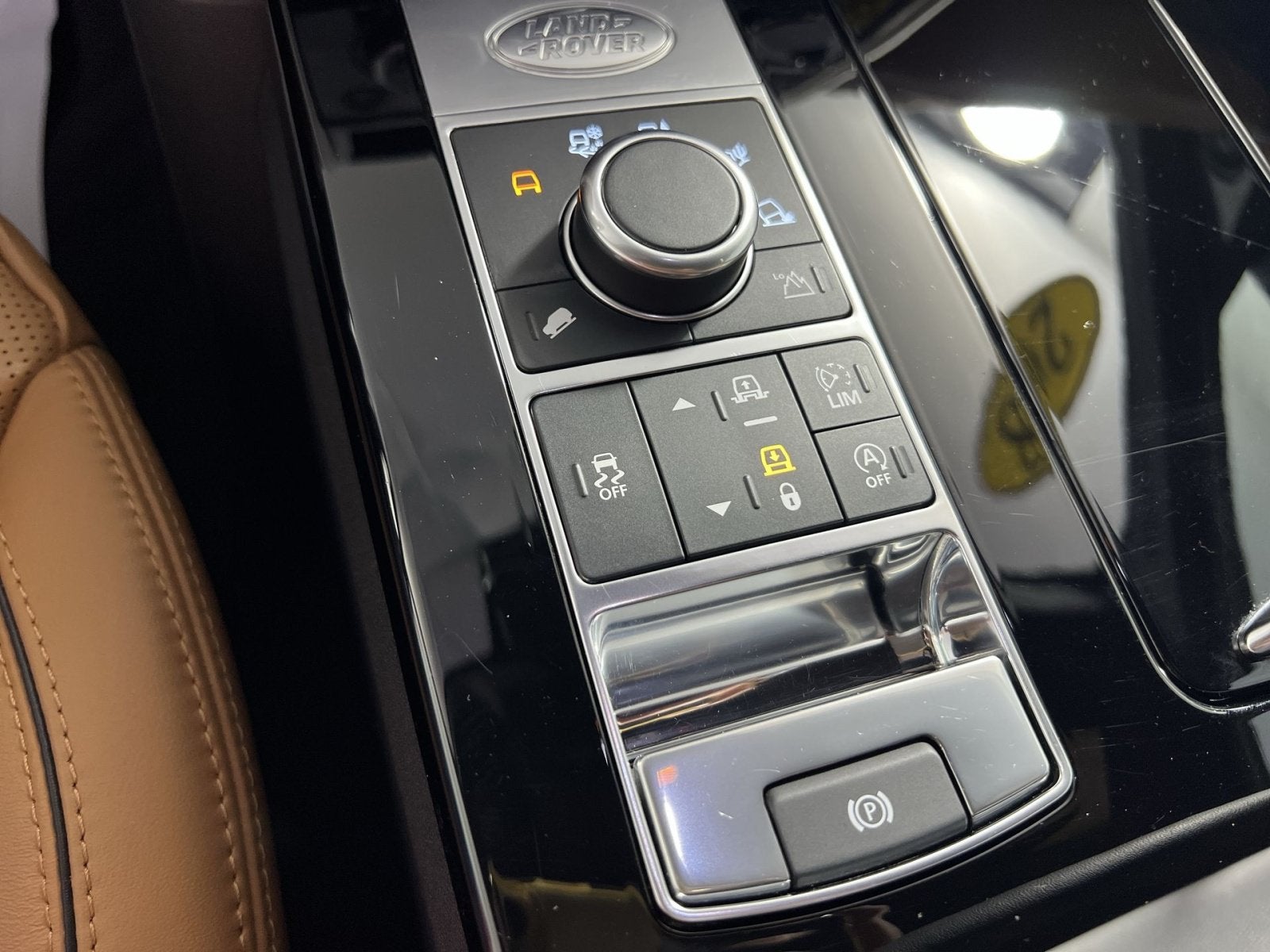 2018 Land Rover Discovery HSE Luxury