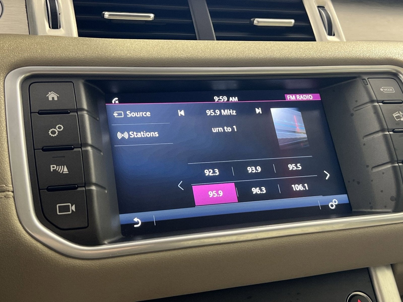 2017 Land Rover Range Rover Evoque SE