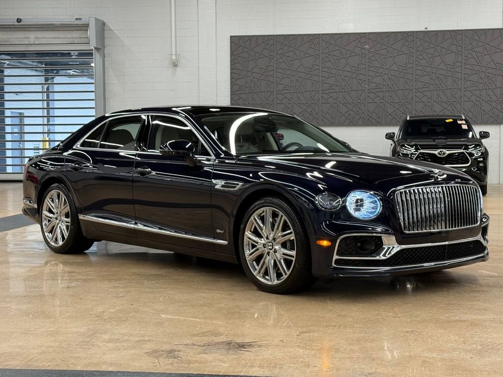 2022 Bentley Flying Spur Hybrid Base