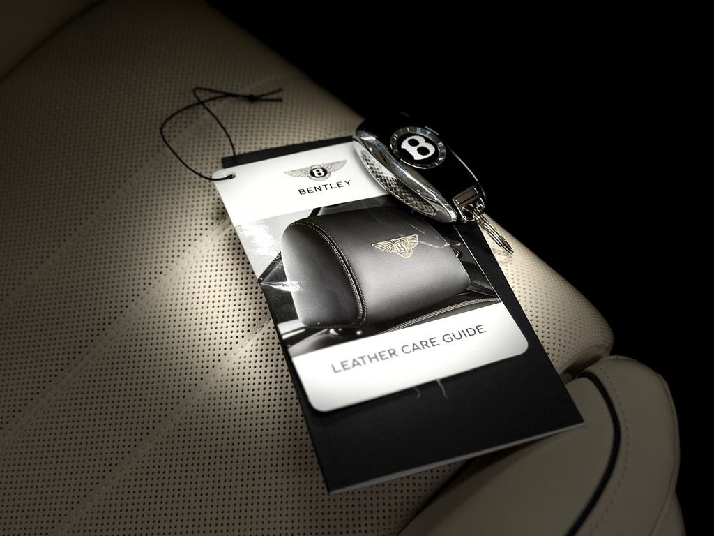 2022 Bentley Flying Spur Hybrid Base