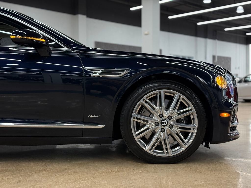 2022 Bentley Flying Spur Hybrid Base