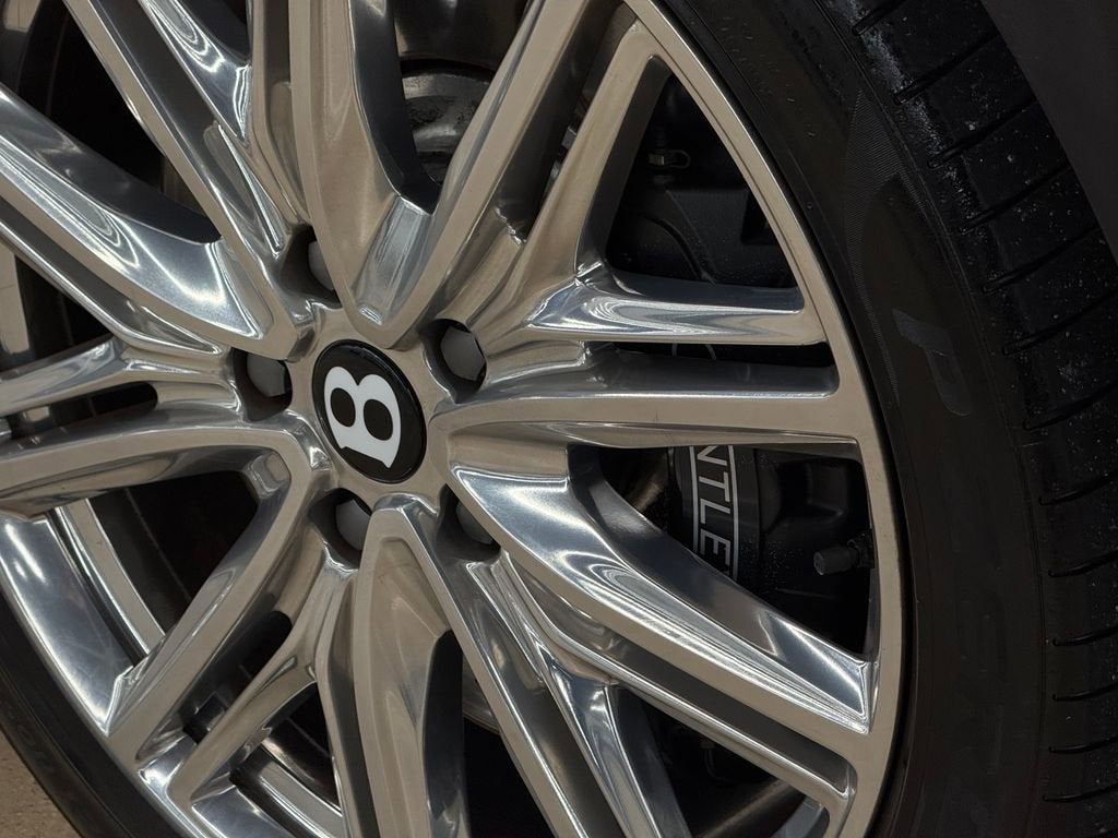 2022 Bentley Flying Spur Hybrid Base