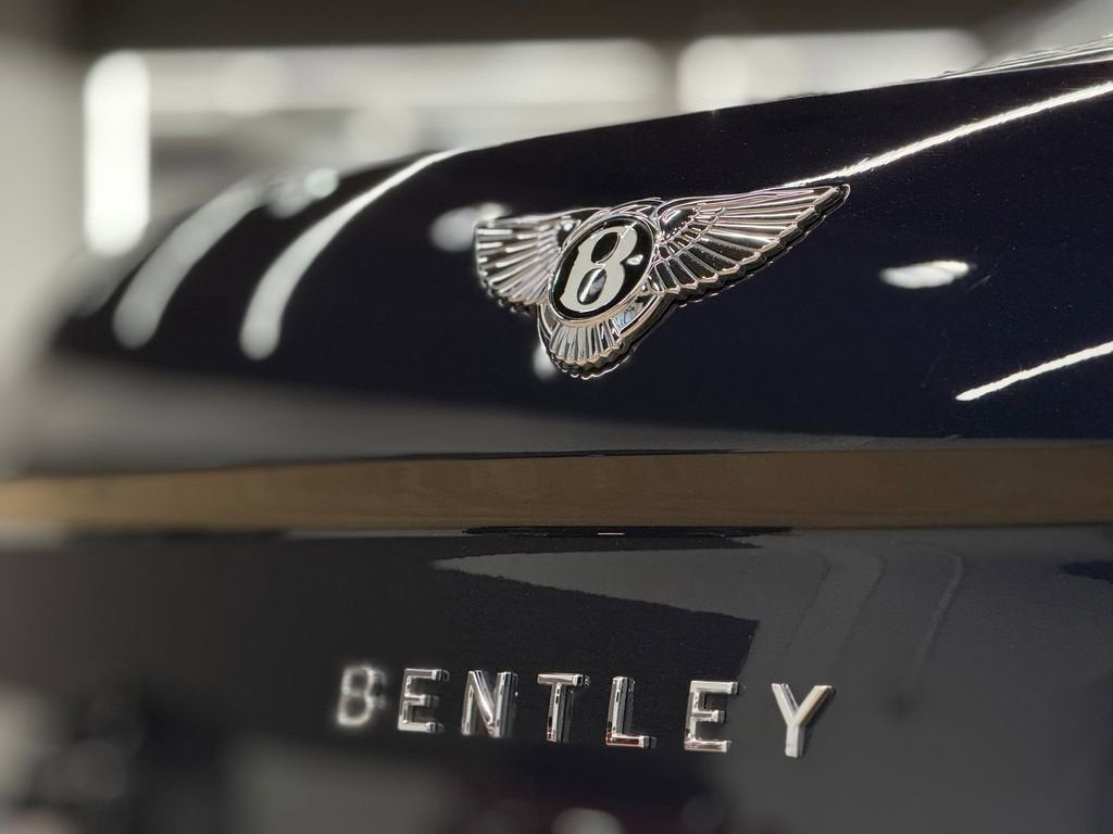 2022 Bentley Flying Spur Hybrid Base