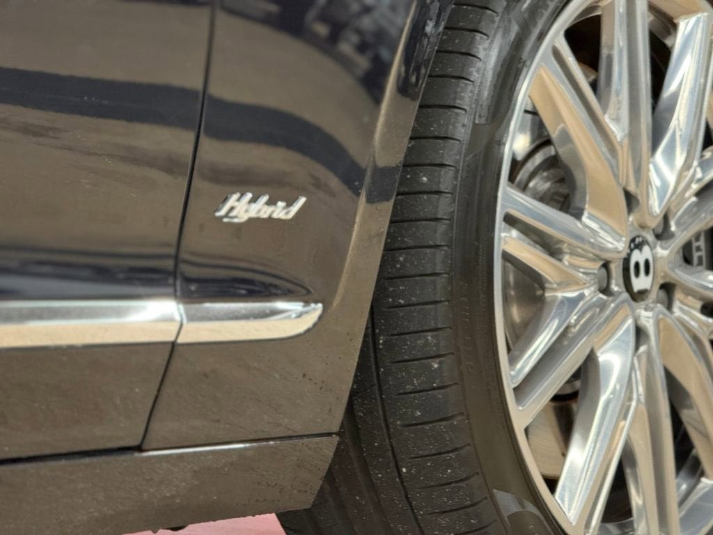 2022 Bentley Flying Spur Hybrid Base