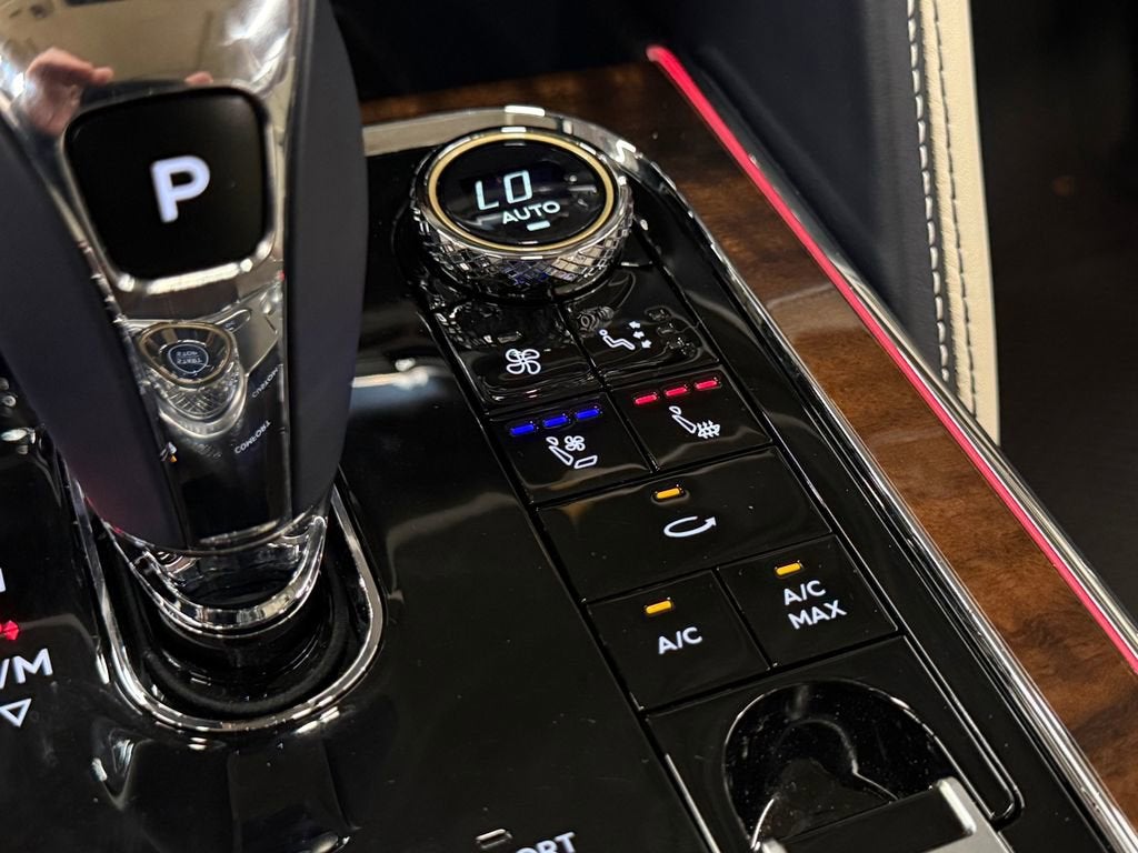 2022 Bentley Flying Spur Hybrid Base