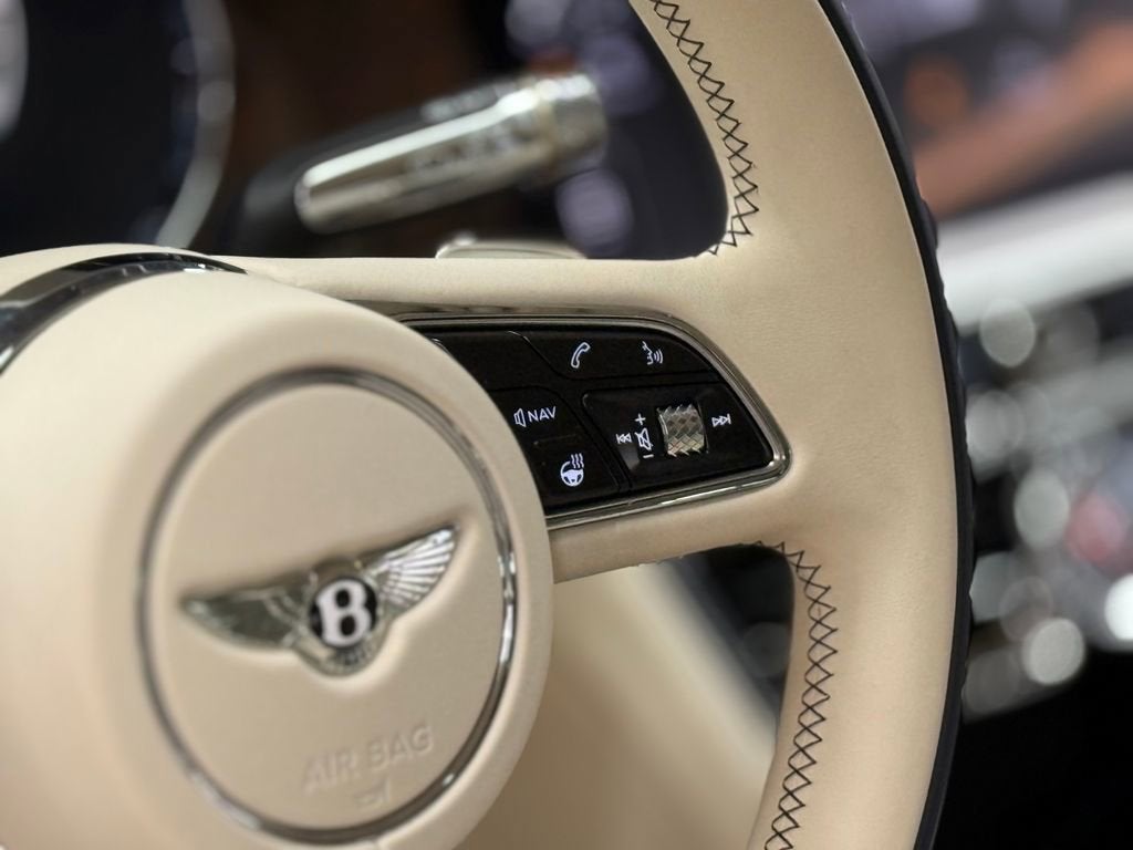2022 Bentley Flying Spur Hybrid Base