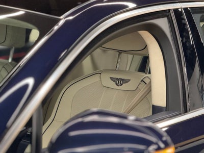 2022 Bentley Flying Spur Hybrid Base