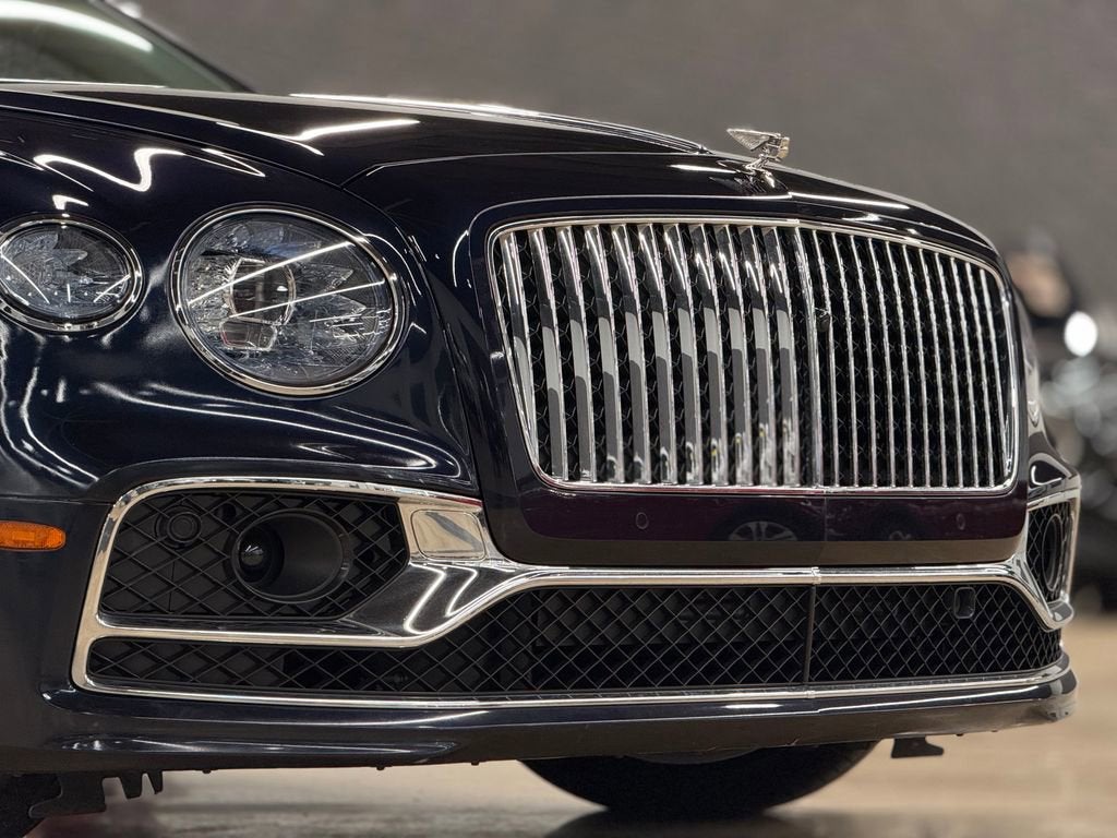 2022 Bentley Flying Spur Hybrid Base