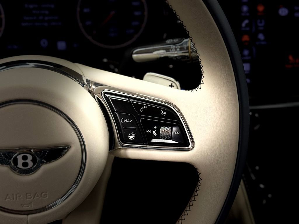 2022 Bentley Flying Spur Hybrid Base