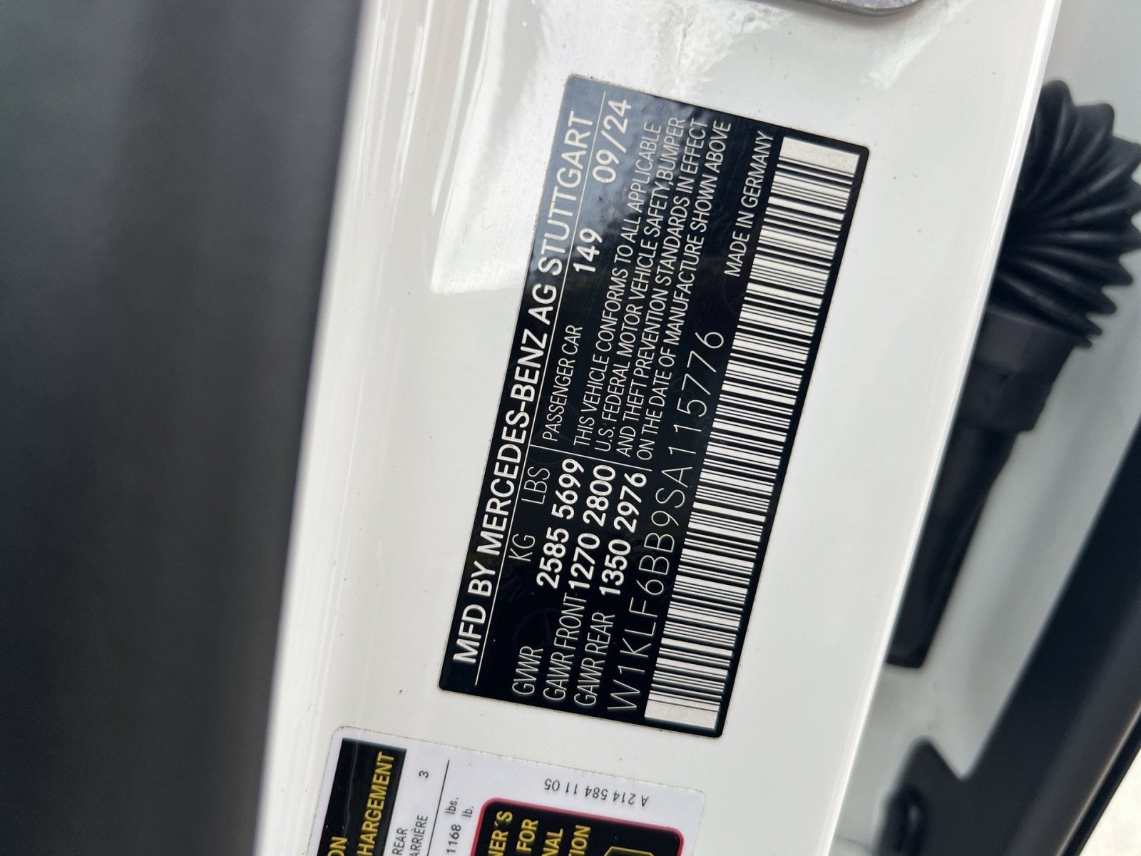 2025 Mercedes-Benz E-Class E450 - Photo 31