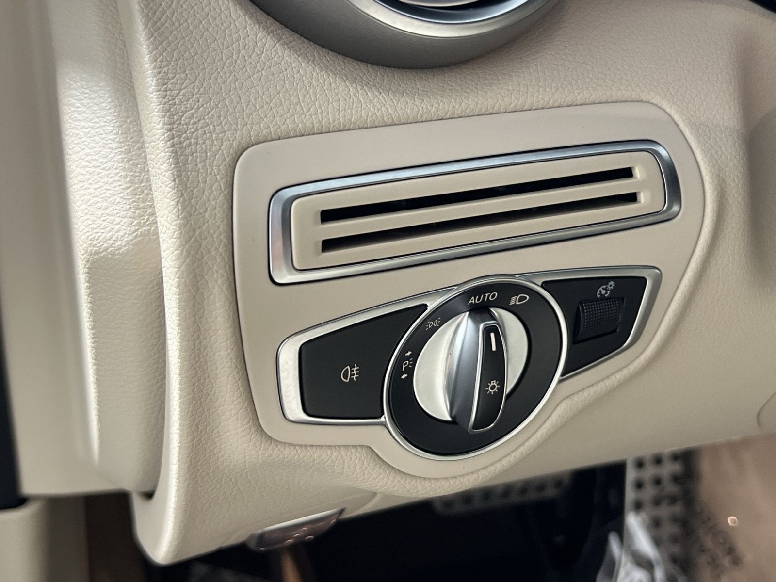 2021 Mercedes-Benz C-Class C 300