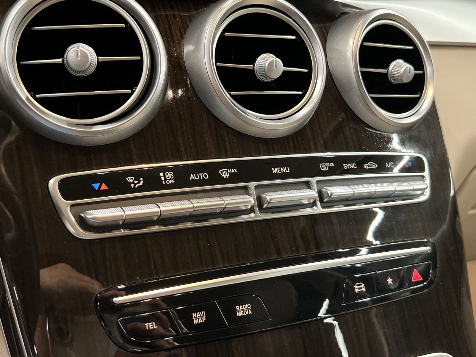 2021 Mercedes-Benz GLC GLC 300