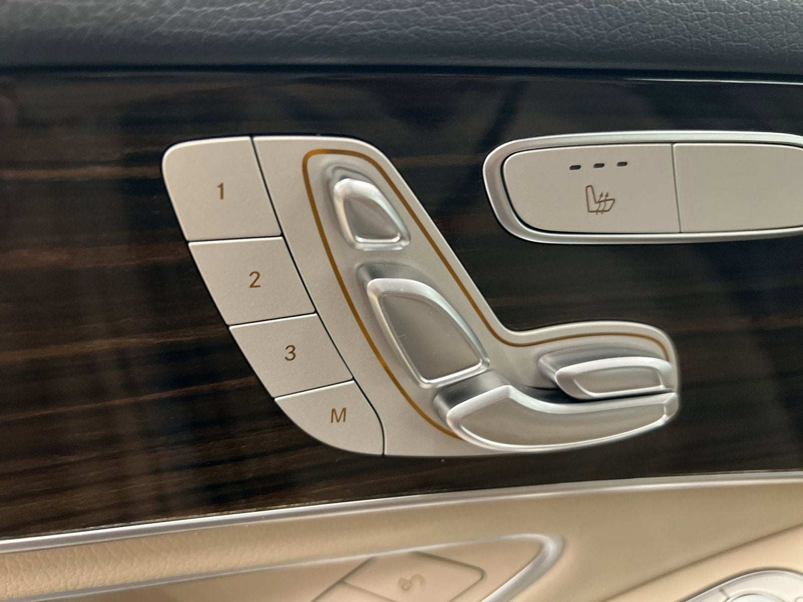 2021 Mercedes-Benz GLC GLC 300