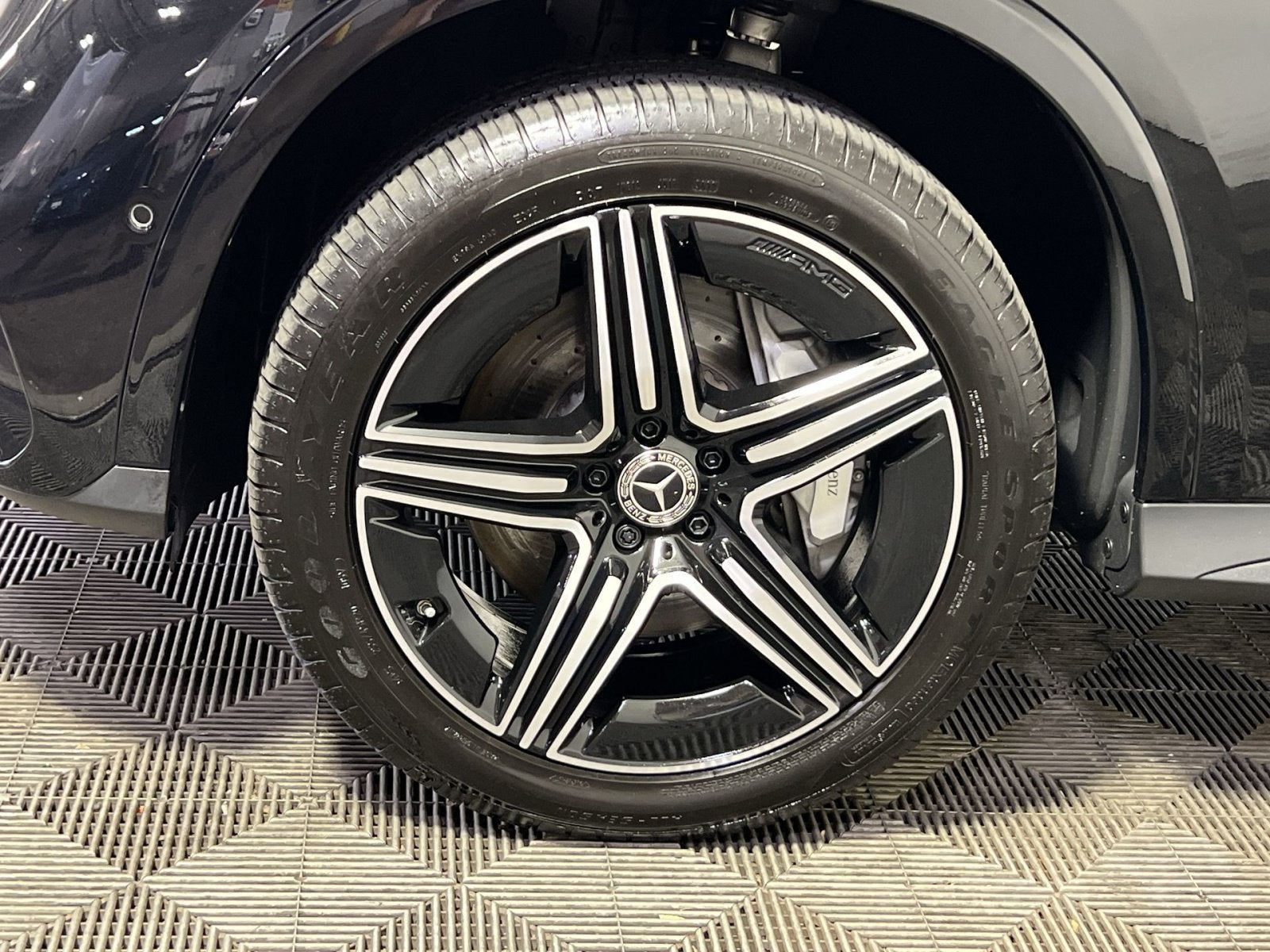 2023 Mercedes-Benz GLC GLC 300