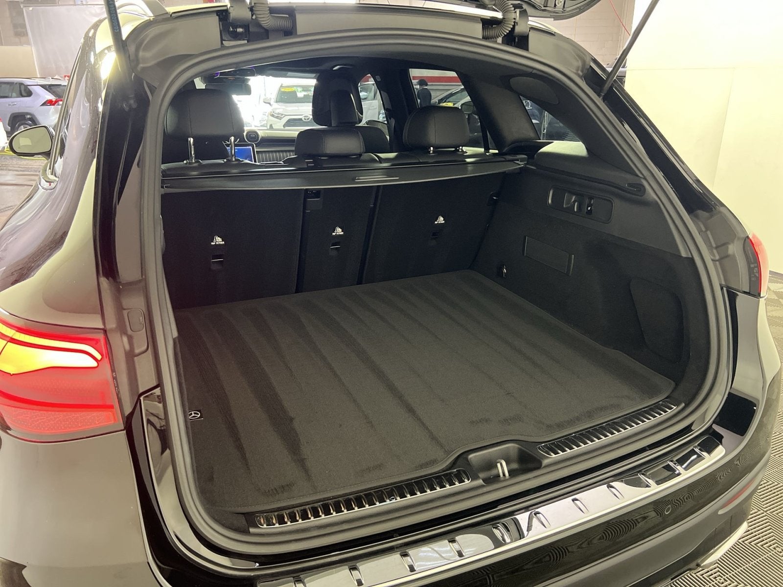 2023 Mercedes-Benz GLC GLC 300