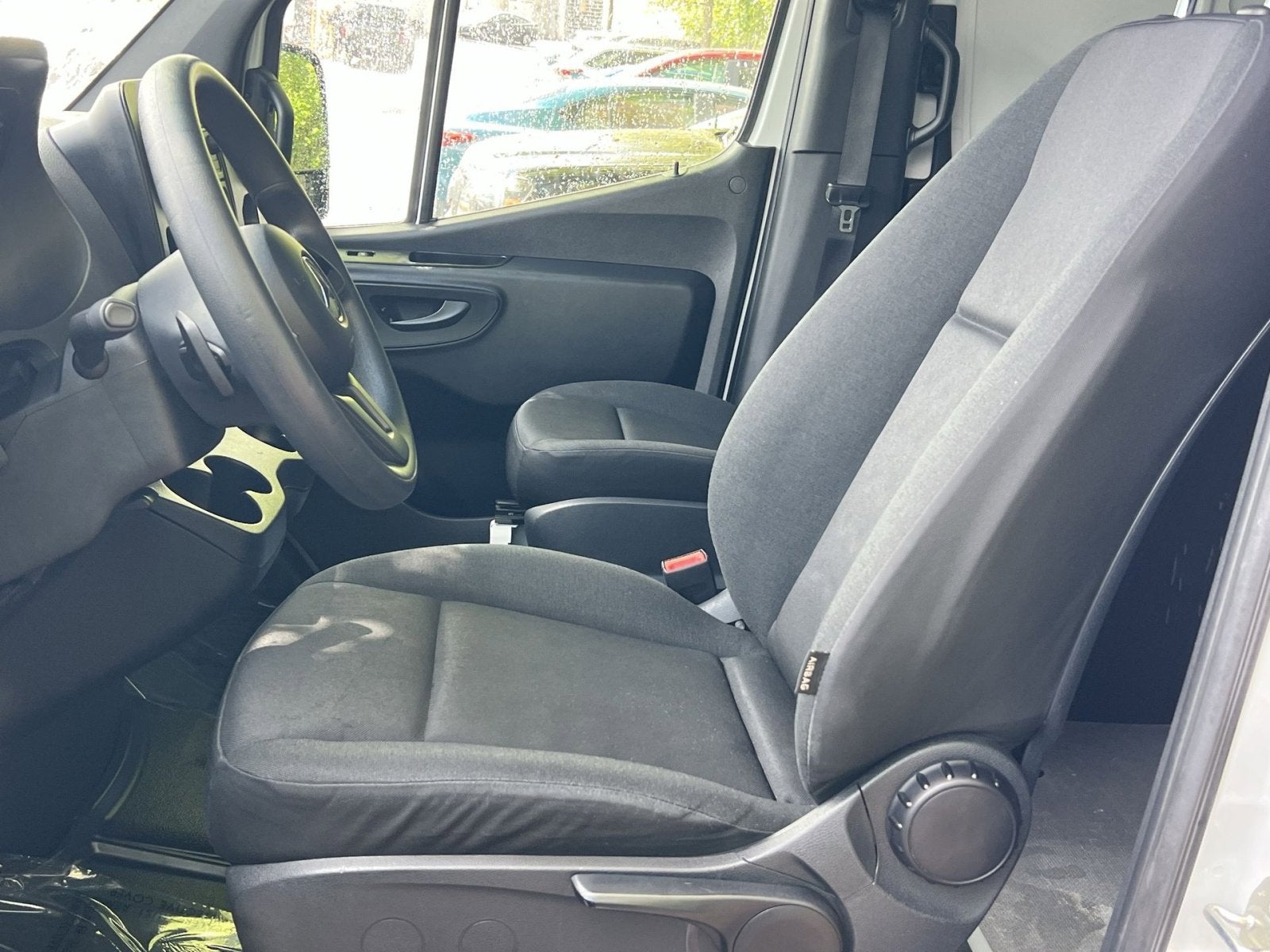 2023 Mercedes-Benz Sprinter 2500 Cargo 170 WB