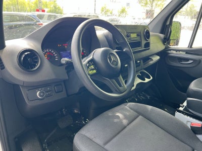 2023 Mercedes-Benz Sprinter 2500 Cargo 170 WB
