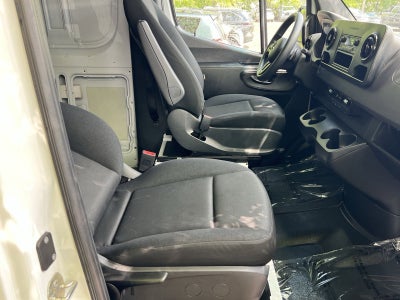 2023 Mercedes-Benz Sprinter 2500 Cargo 170 WB