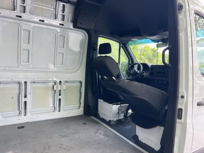 2023 Mercedes-Benz Sprinter 2500 Cargo 170 WB